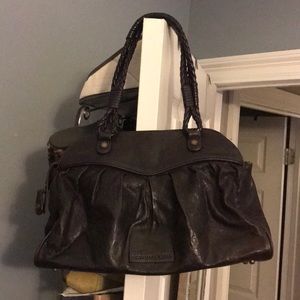 BCBG MAXAZRIA LEATHER HANDBAG 🎇🌠🎆
